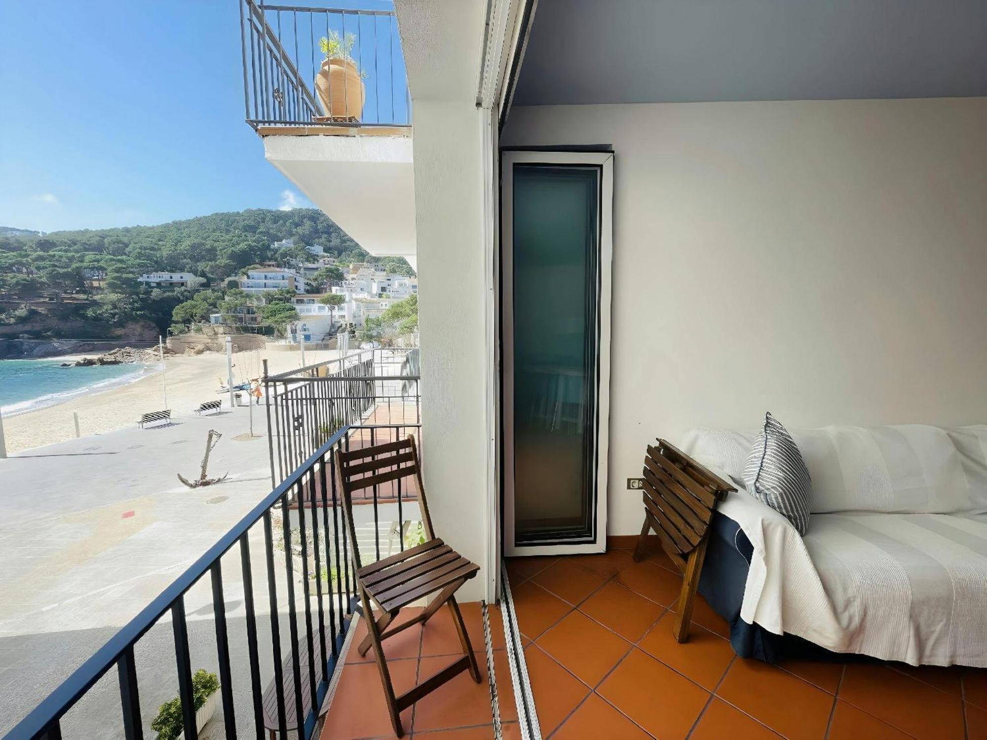 Tamariu Beach 1: Beachfront Wifi Up To 6 Ppl Extérieur photo